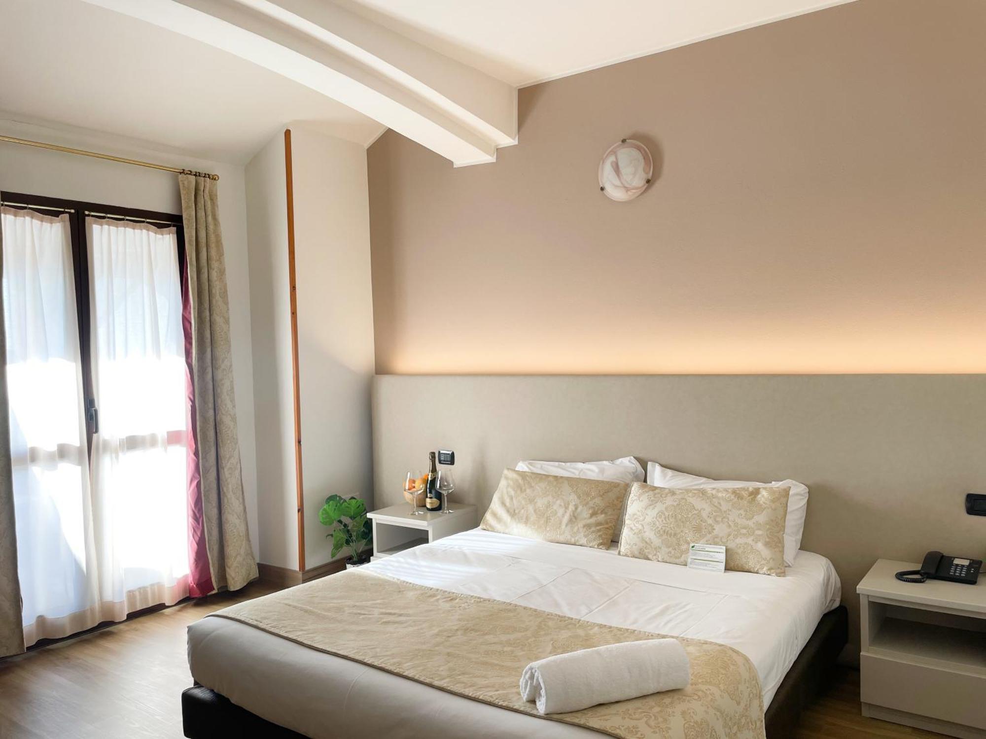 La Bergamina Hotel & Restaurant Arcore Buitenkant foto