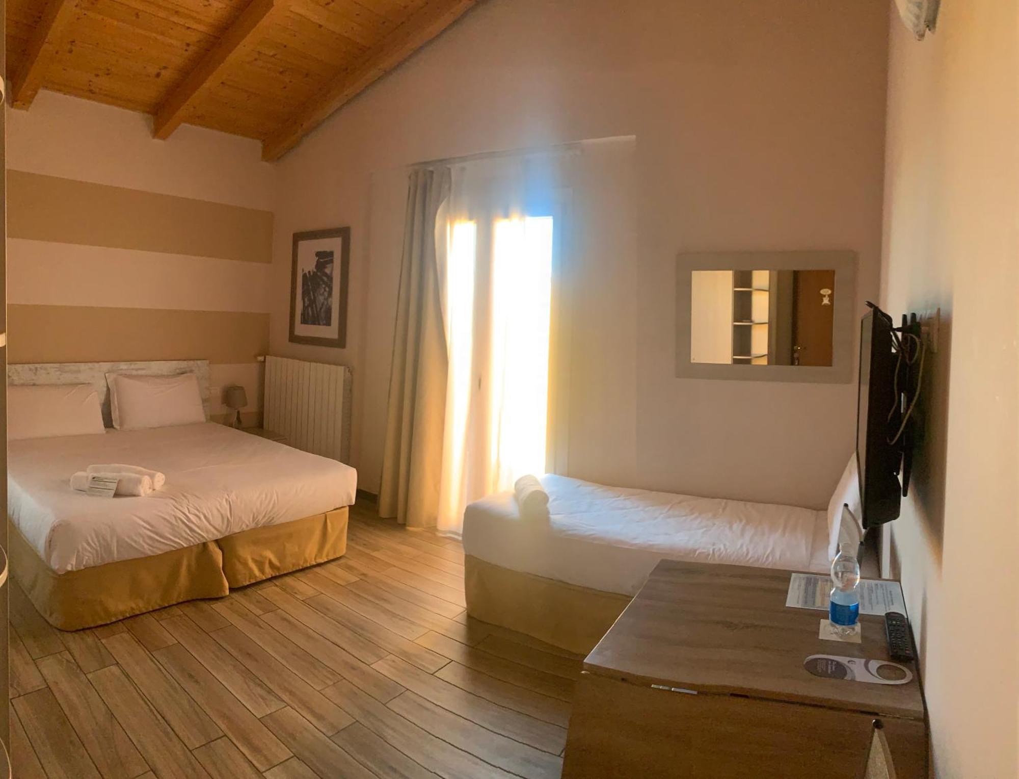 La Bergamina Hotel & Restaurant Arcore Buitenkant foto