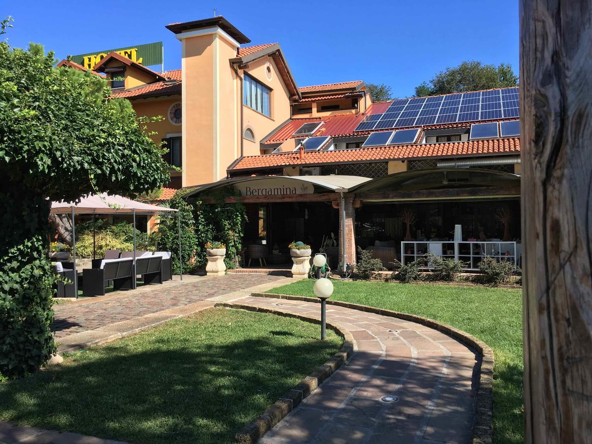 La Bergamina Hotel & Restaurant Arcore Buitenkant foto